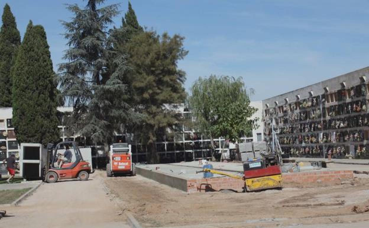 Todos Los Santos En Castell N El Ayuntamiento Habilitar Un Servicio